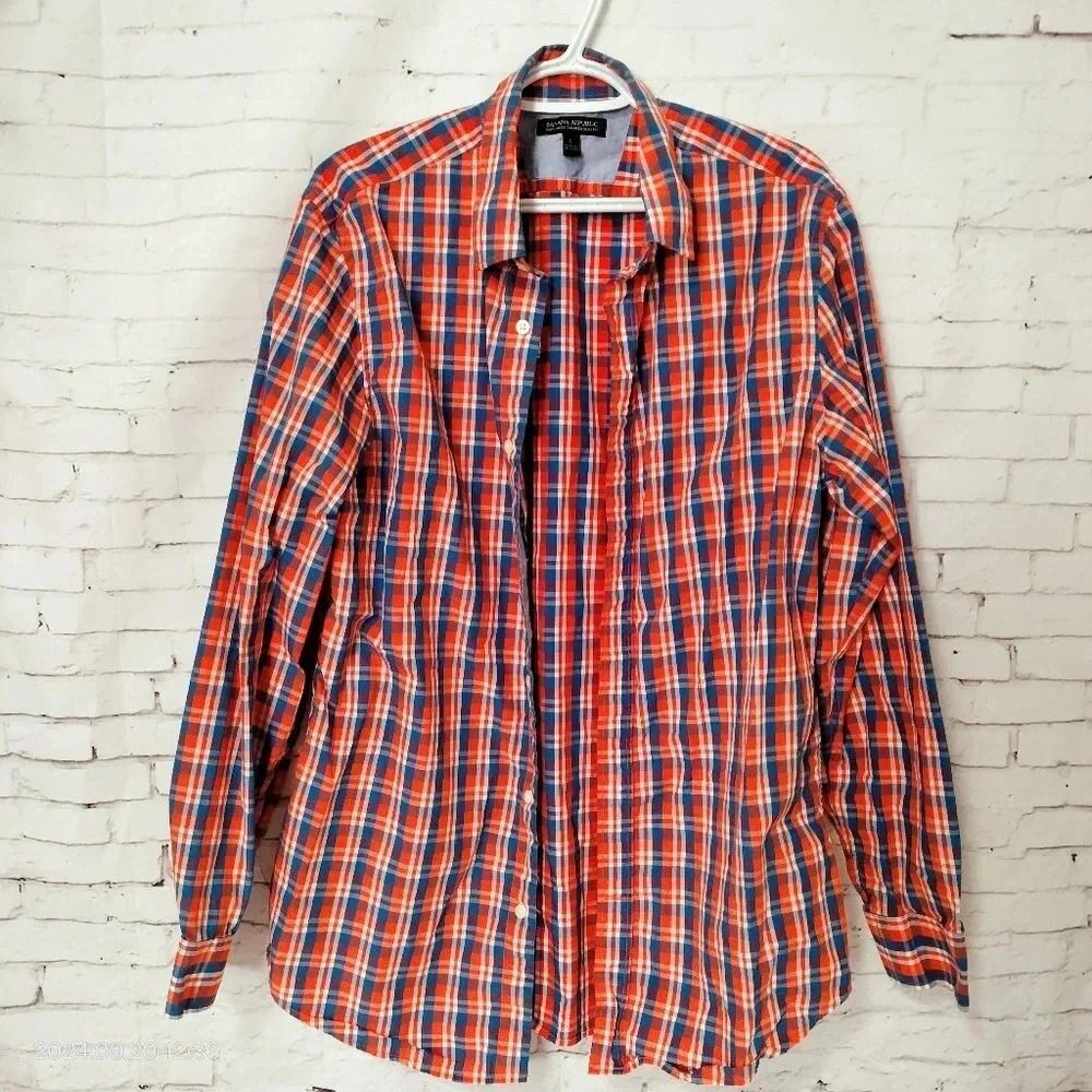 Banana Republic Men's Soft Wash Sz LG Tailored Slim Fit Button Down Shirt Orange